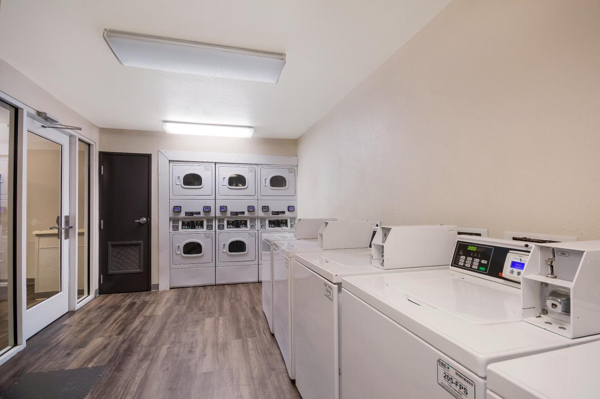 Woodspring Suites Lexington Southeast المظهر الخارجي الصورة