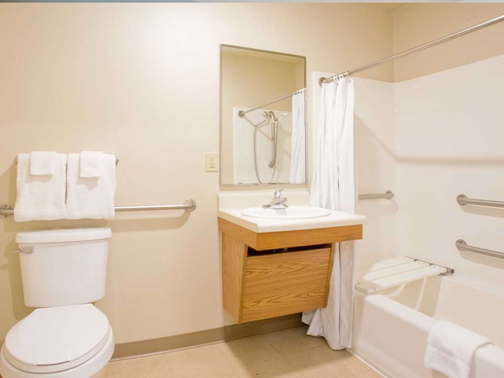 Woodspring Suites Lexington Southeast الغرفة الصورة
